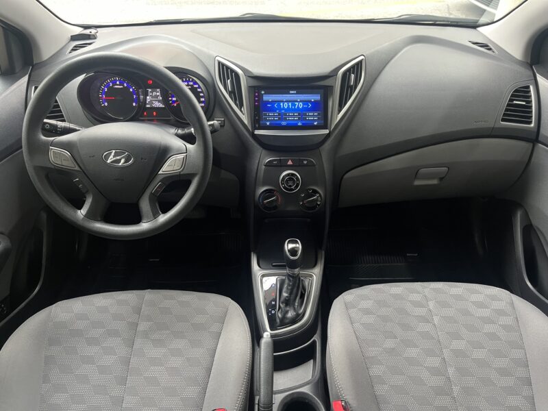HYUNDAI HB20S COMFORT 1.6 AUT. FLEX***2017*** - Image 8