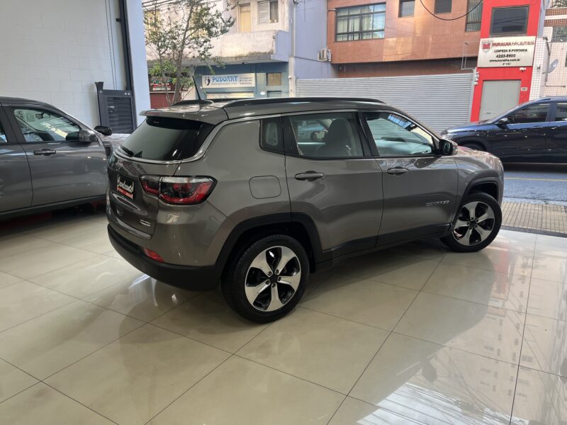 JEEP COMPASS LONGITUDE 1.8 AUT. FLEX***2018*** - Image 7