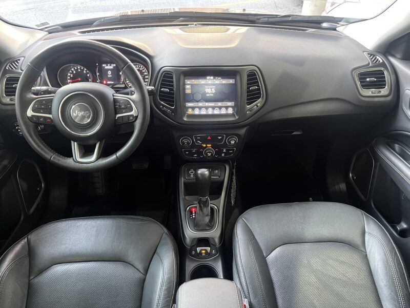 JEEP COMPASS LONGITUDE 1.8 AUT. FLEX***2018*** - Image 9